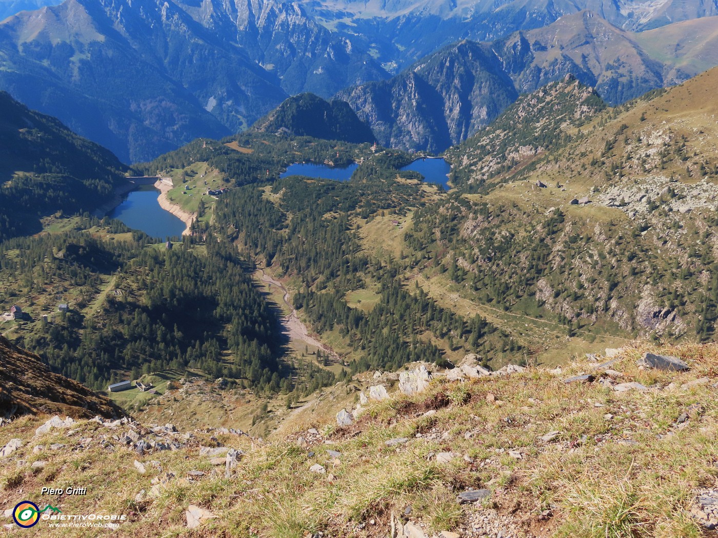 55 Vista da sx sul  Lago delle  casere-Lago Marcio e Lago del Becco.JPG